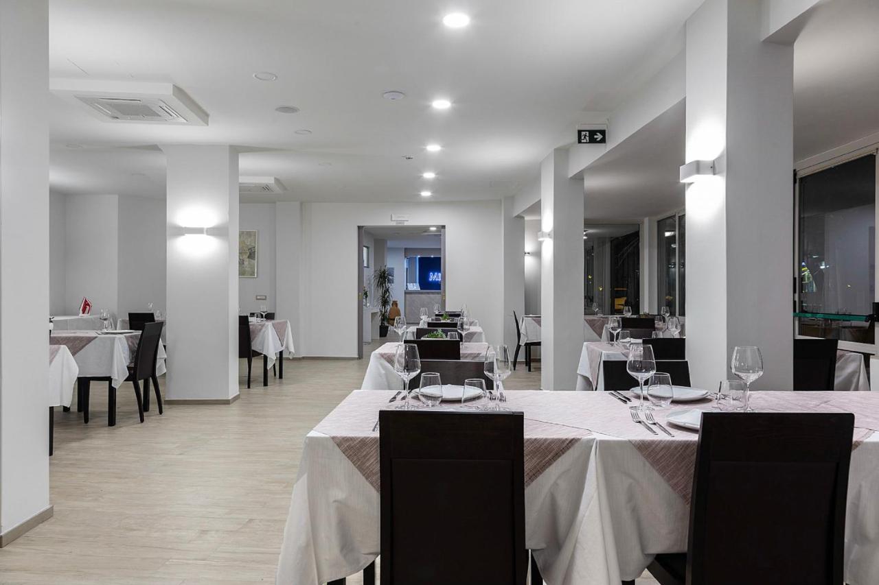 Miga Hotel Grado Centro Εξωτερικό φωτογραφία